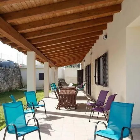 Villa Con Piscina Vista Mare E Etna Augusta